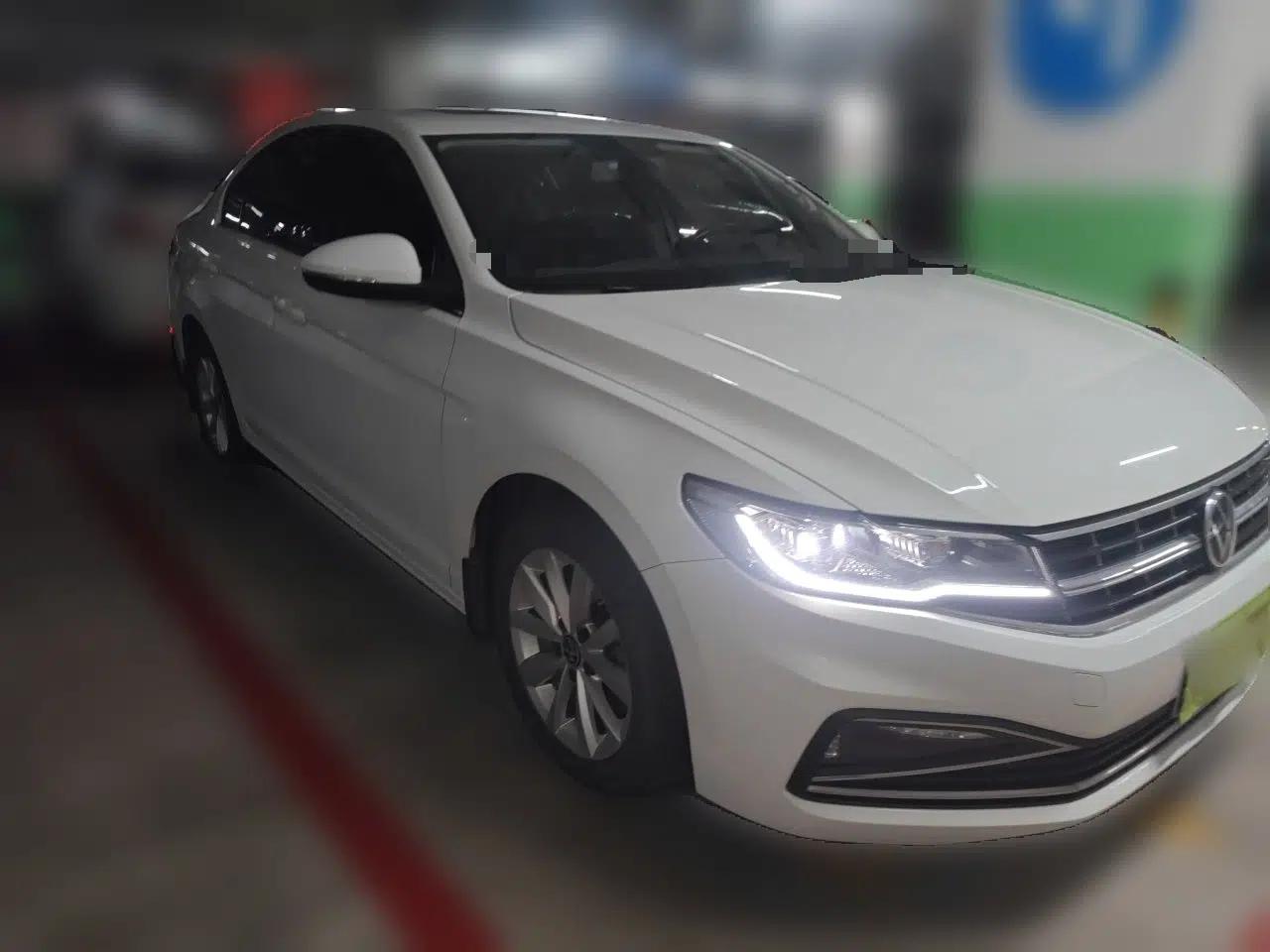 Volkswagen Bora 2021 1.5L Automatic Comfort Smart Connect Edition — миниатюра 3