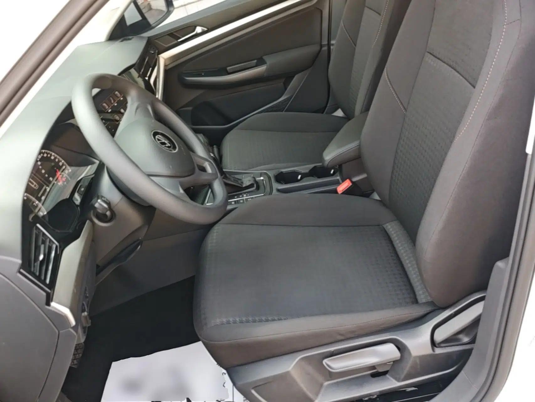 Volkswagen Bora 2021 1.5L Automatic Fashionable Smart Connectivity Version — миниатюра 22