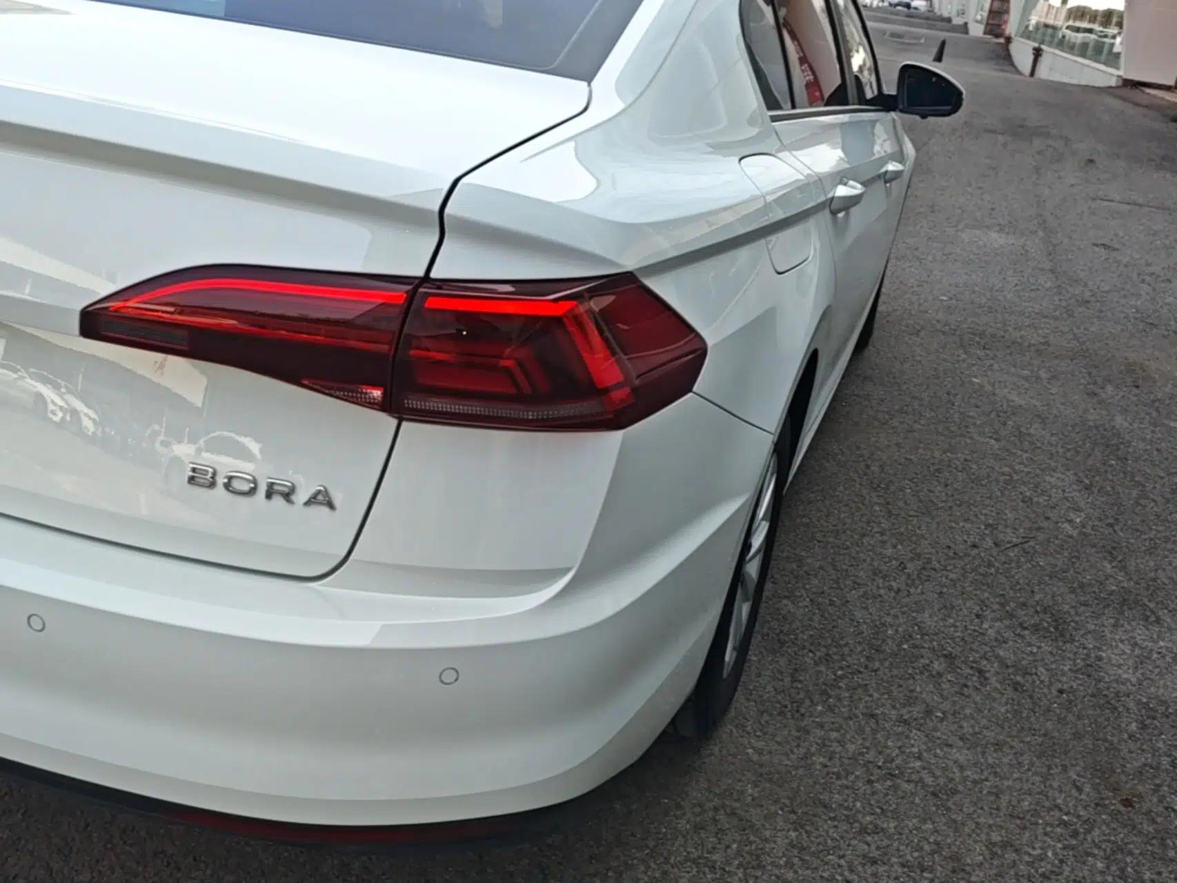 Volkswagen Bora 2021 1.5L Automatic Fashionable Smart Connectivity Version — миниатюра 9