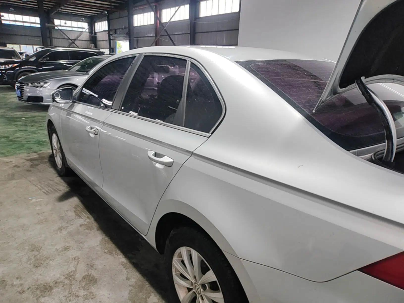 Volkswagen Bora 2017 1.6L Automatic Fashion Model — миниатюра 4