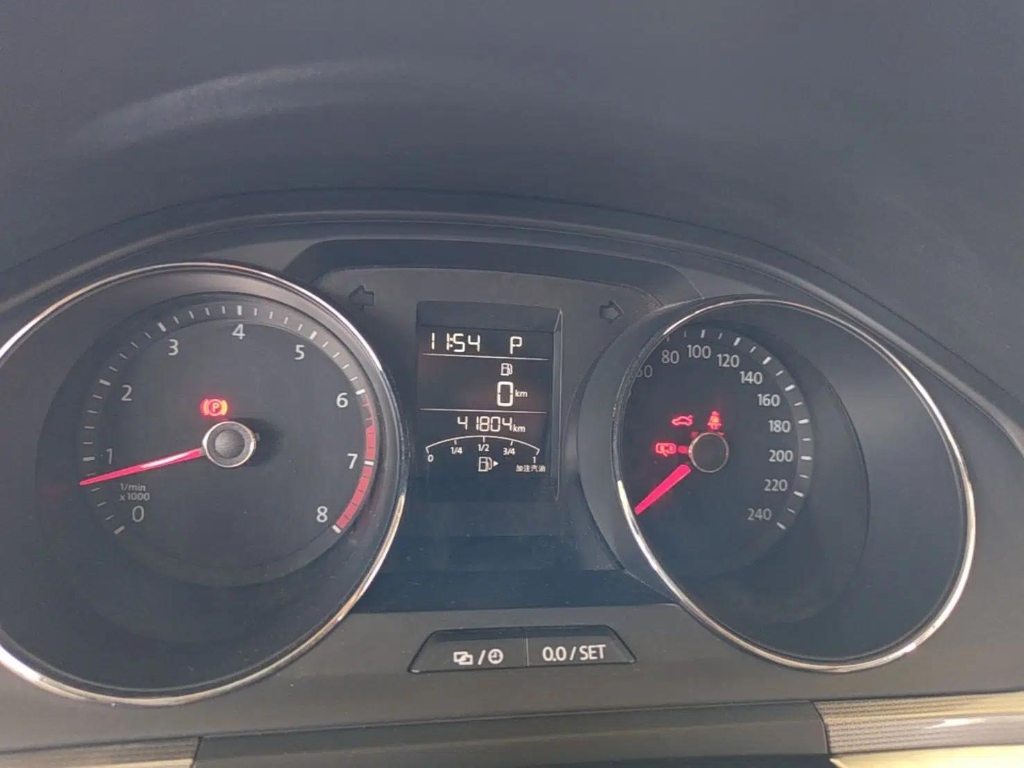 Volkswagen Bora 2016 1.6L Automatic Fashion Model — миниатюра 14