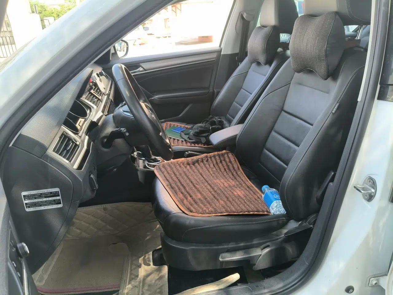 Volkswagen Bora 2017 1.6L Automatic Comfort Model — миниатюра 15
