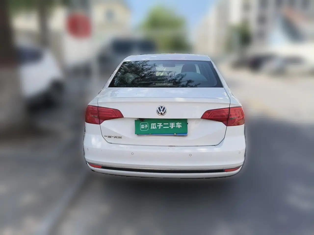 Volkswagen Bora 2017 1.6L Automatic Comfort Model — миниатюра 5