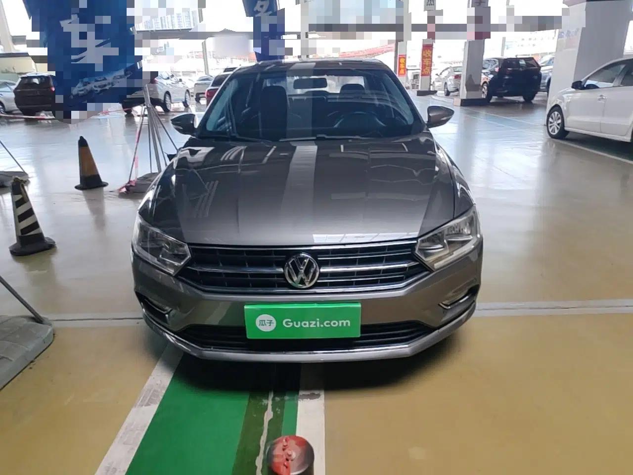 Volkswagen Bora 2016 1.6L Automatic Comfort Model — миниатюра 2