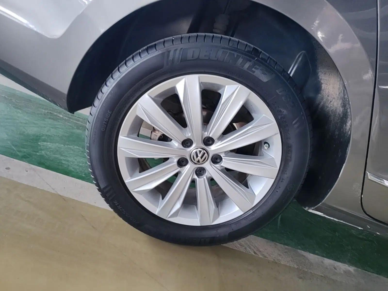 Volkswagen Bora 2016 1.6L Automatic Comfort Model — миниатюра 11