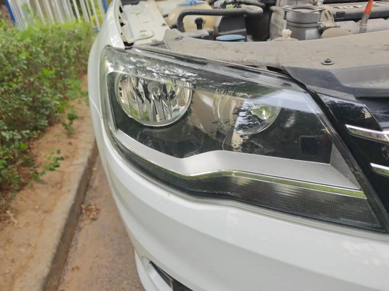 Volkswagen Bora 2014 1.6L Automatic Comfort Model — миниатюра 7