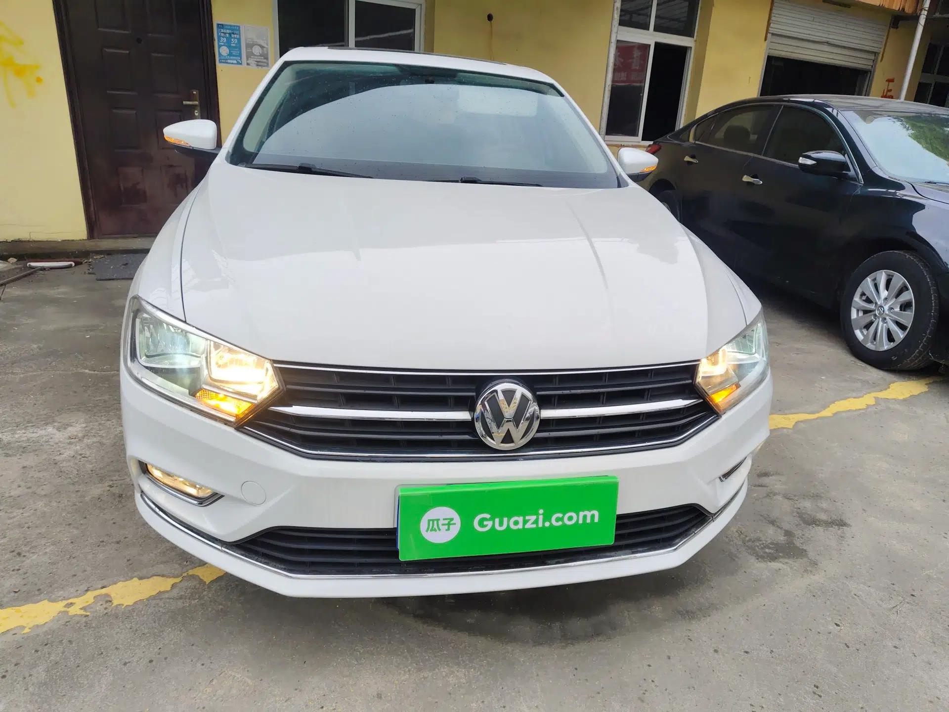 Volkswagen Bora 2016 230TSI Manual Comfort Version — миниатюра 2