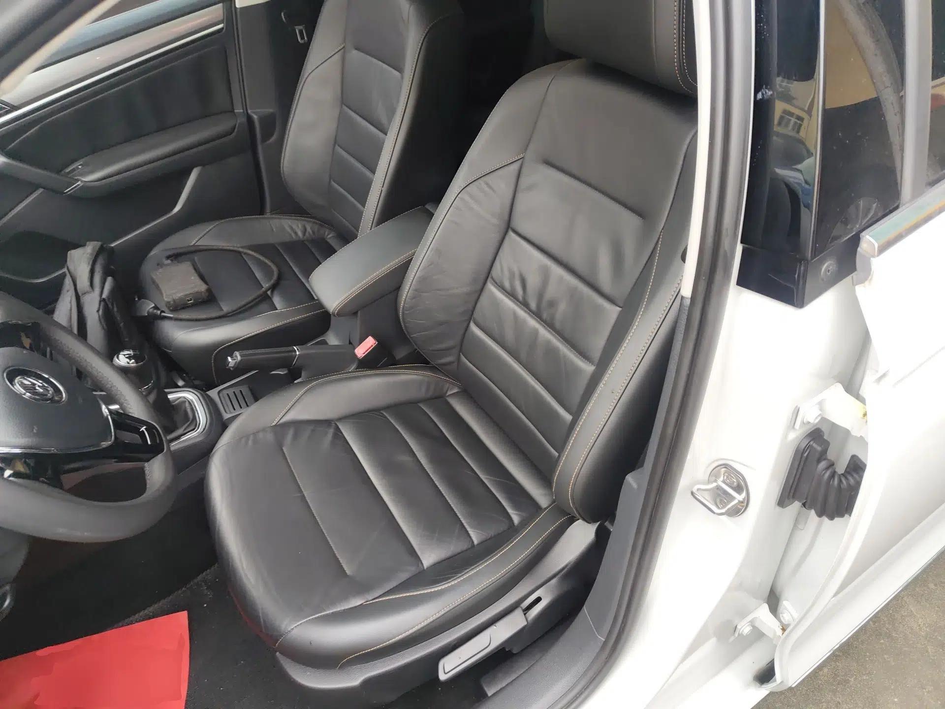 Volkswagen Bora 2016 230TSI Manual Comfort Version — миниатюра 22