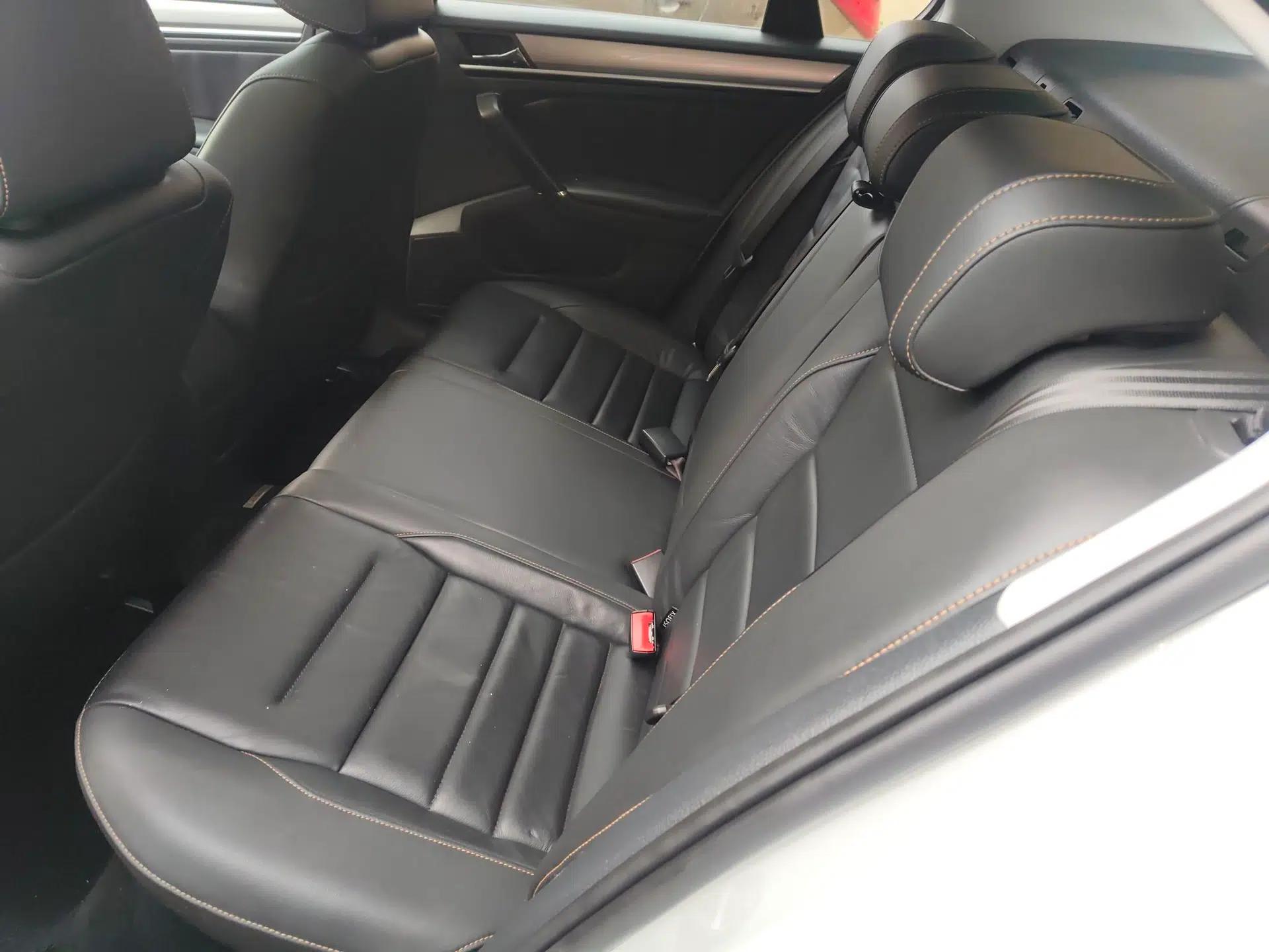 Volkswagen Bora 2016 230TSI Manual Comfort Version — миниатюра 25