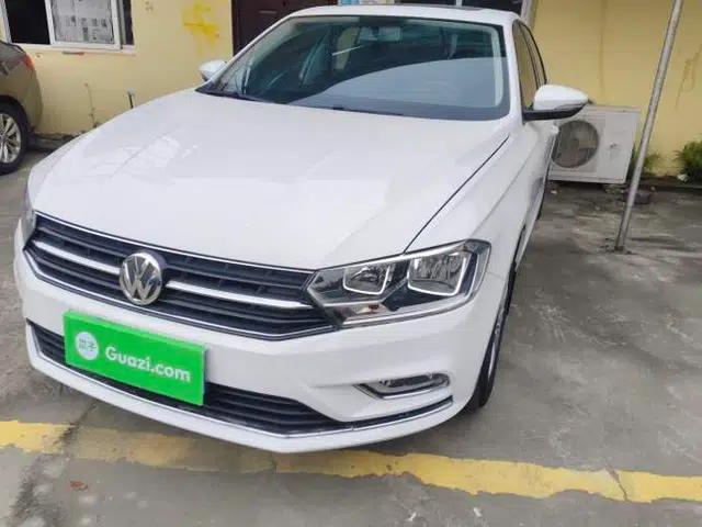 Volkswagen Bora 2016 230TSI Manual Comfort Version