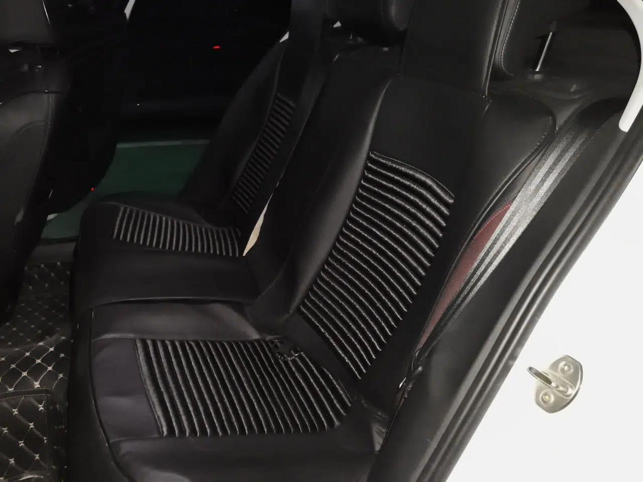 Volkswagen Bora 2020 1.5L Automatic Elite Version — миниатюра 17