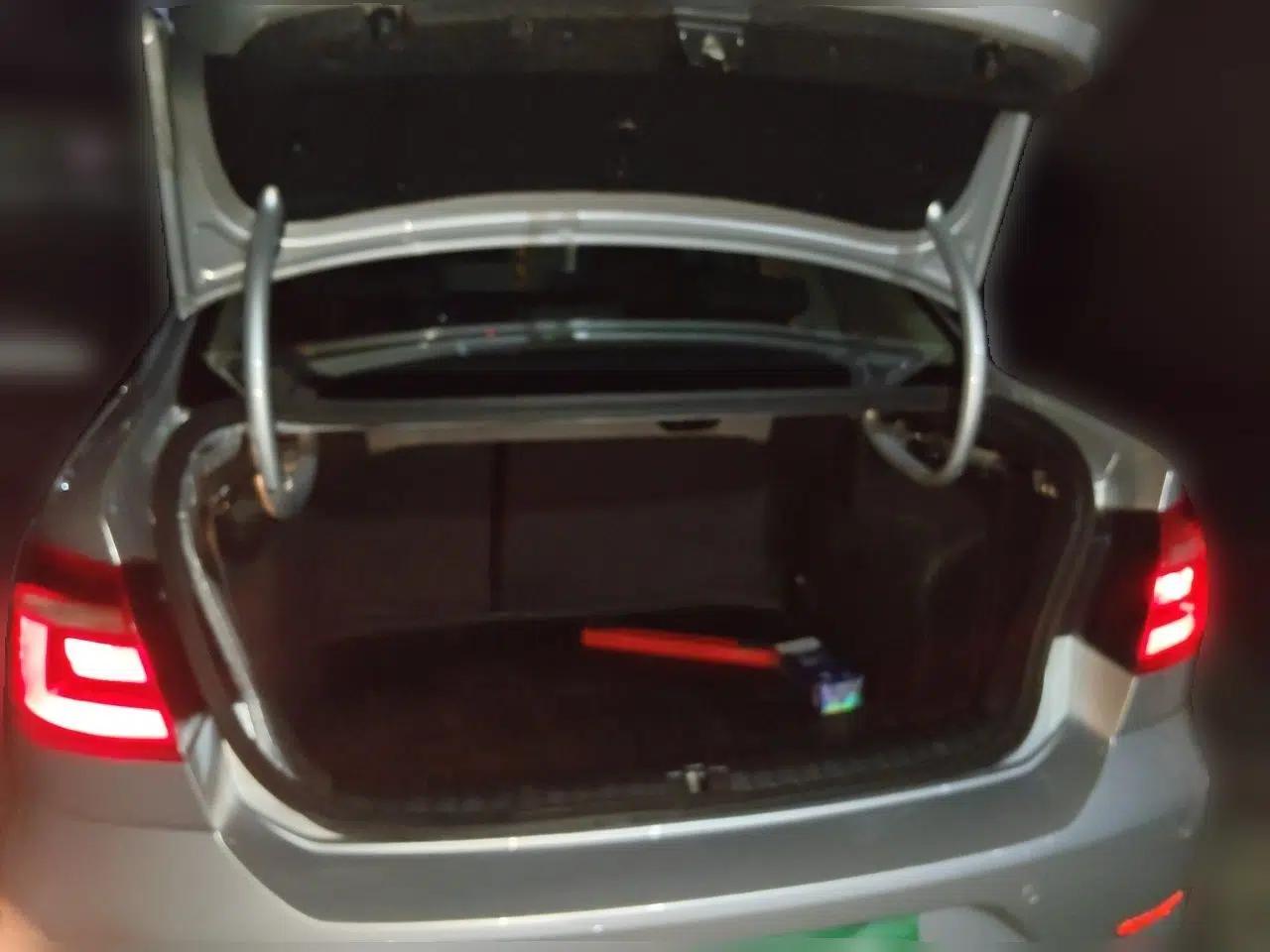 Volkswagen Bora 2014 1.4TSI Automatic Comfort Model — миниатюра 19
