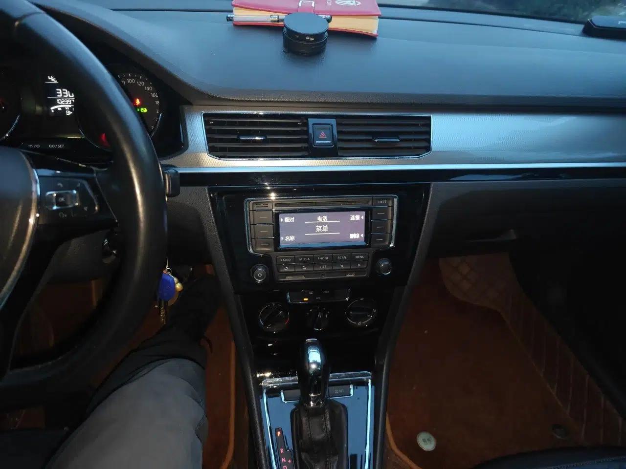 Volkswagen Bora 2018 1.5L Automatic Comfort Model — миниатюра 13