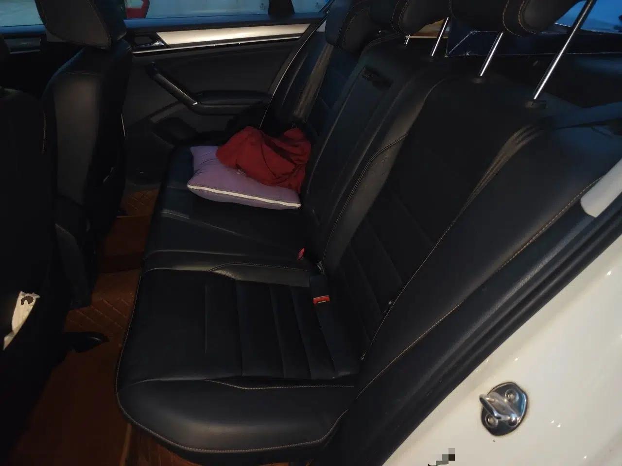 Volkswagen Bora 2018 1.5L Automatic Comfort Model — миниатюра 17