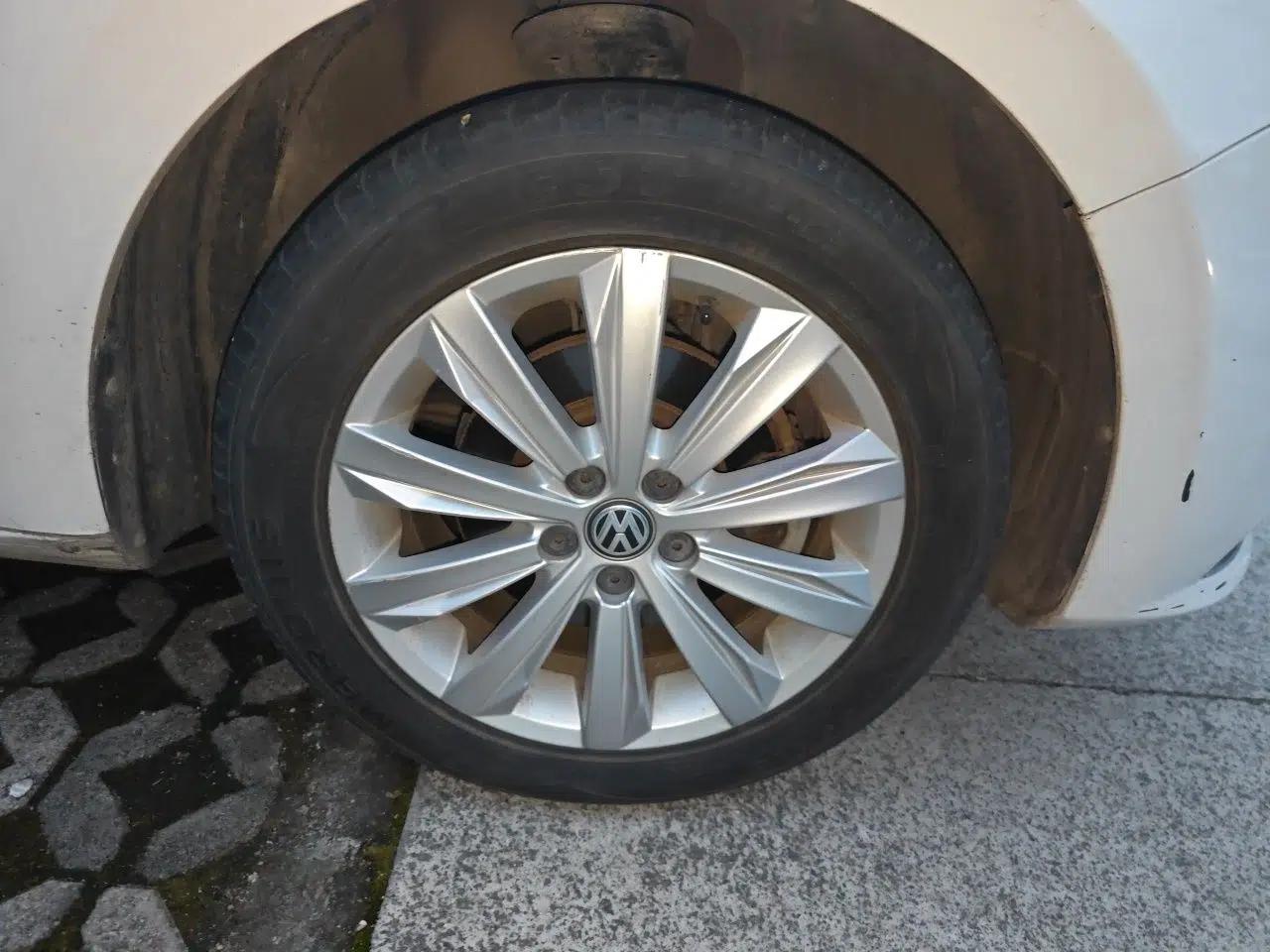Volkswagen Bora 2018 1.5L Automatic Comfort Model — миниатюра 8