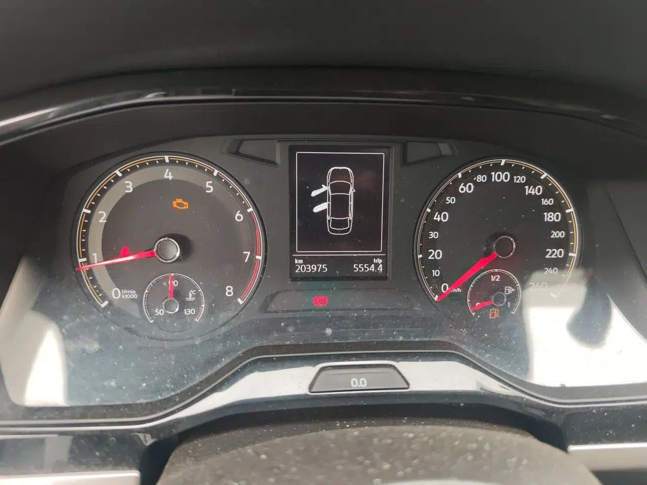 Volkswagen Bora 2020 1.5L Automatic Fashion Edition — миниатюра 12