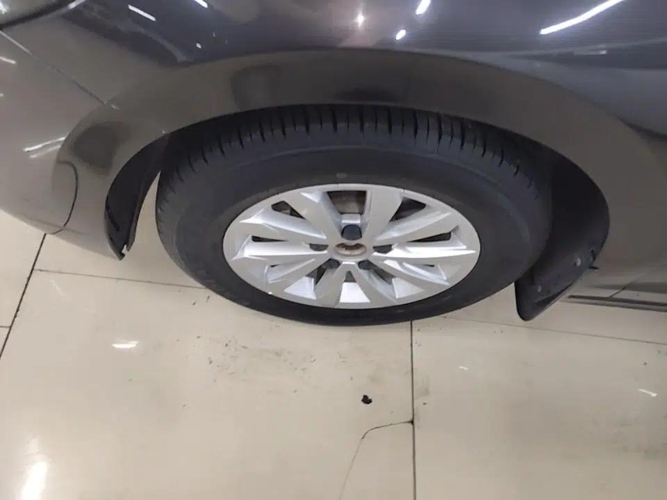 Volkswagen Bora 2021 1.5L Automatic Fashionable Smart Connectivity Version — миниатюра 10
