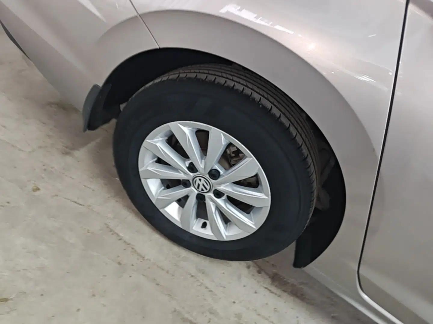 Volkswagen Bora 2019 1.5L Automatic Fashion Model — миниатюра 11