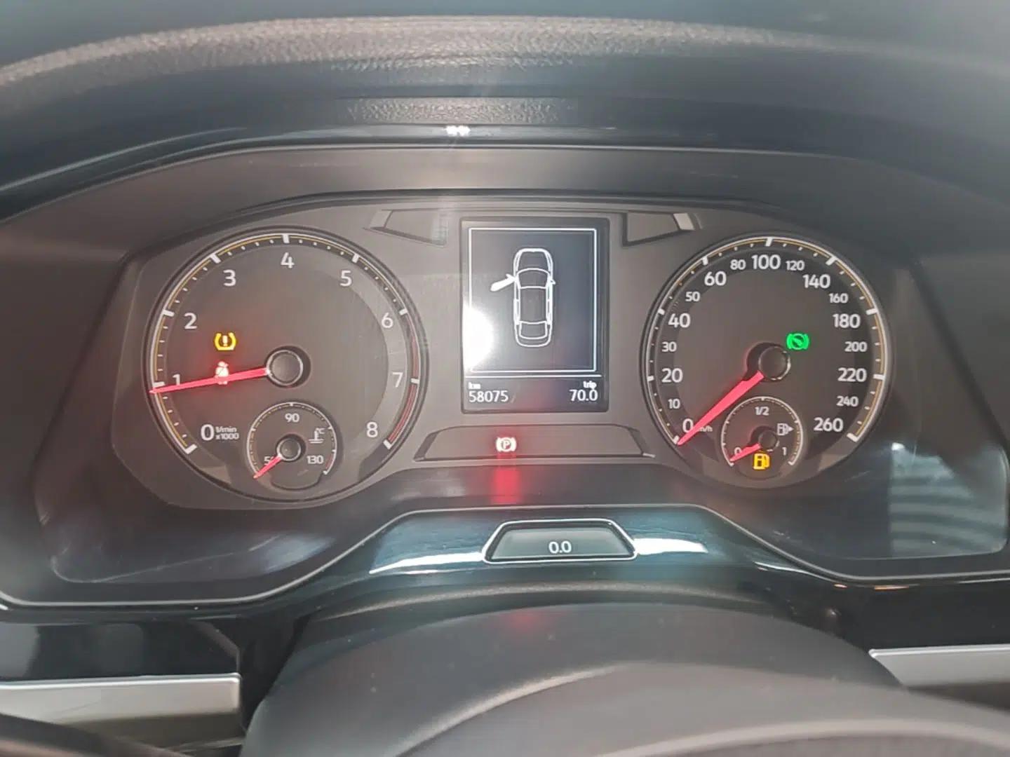 Volkswagen Bora 2019 1.5L Automatic Fashion Model — миниатюра 14