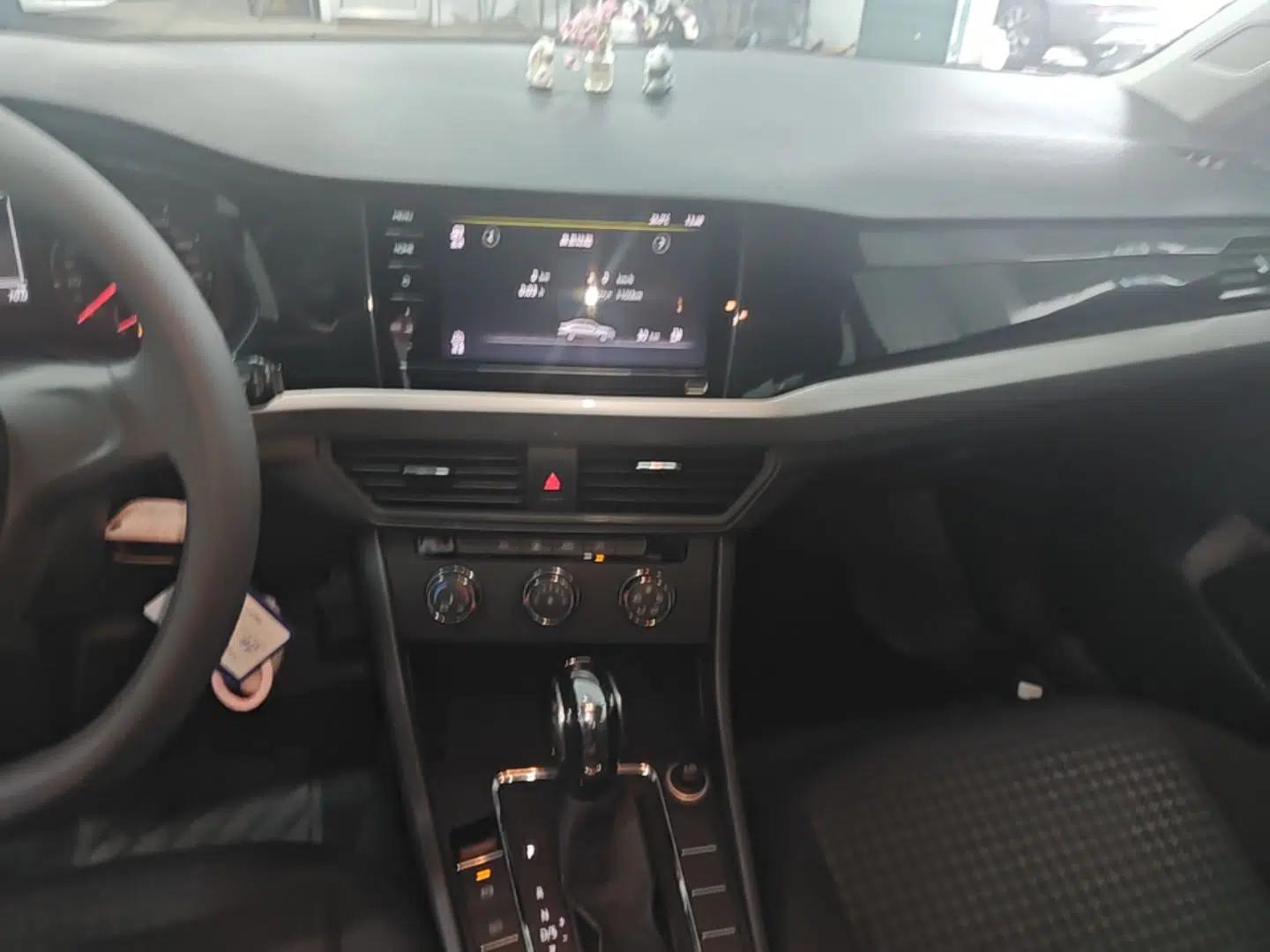 Volkswagen Bora 2019 1.5L Automatic Fashion Model — миниатюра 15