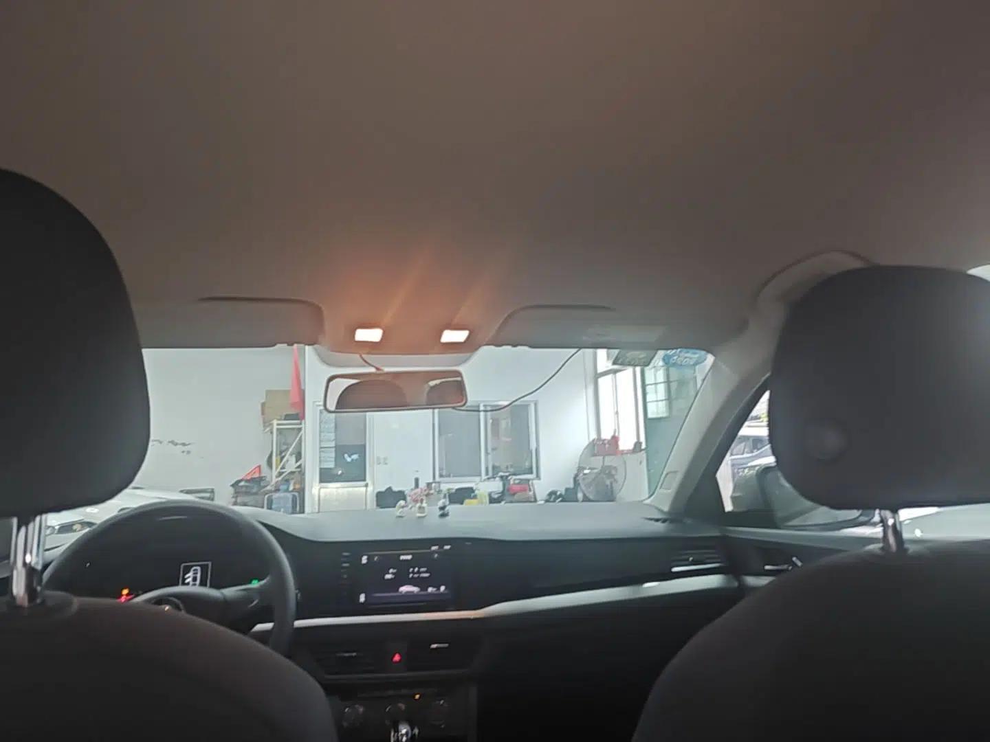 Volkswagen Bora 2019 1.5L Automatic Fashion Model — миниатюра 21