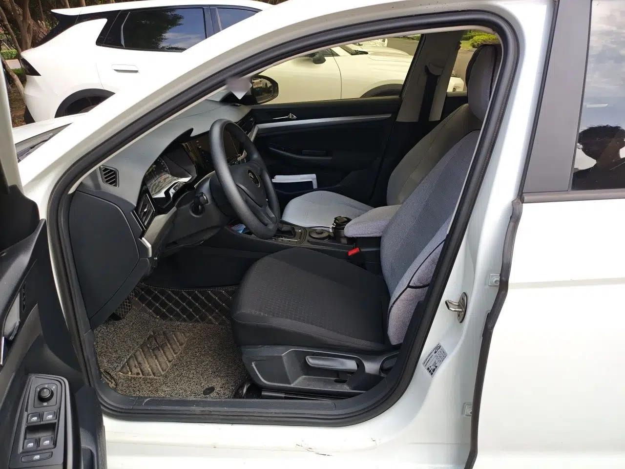 Volkswagen Bora 2021 1.5L Automatic Fashionable Smart Connectivity Version — миниатюра 15