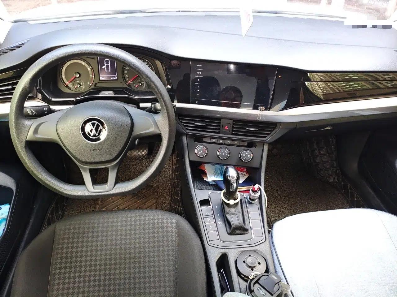 Volkswagen Bora 2021 1.5L Automatic Fashionable Smart Connectivity Version — миниатюра 9