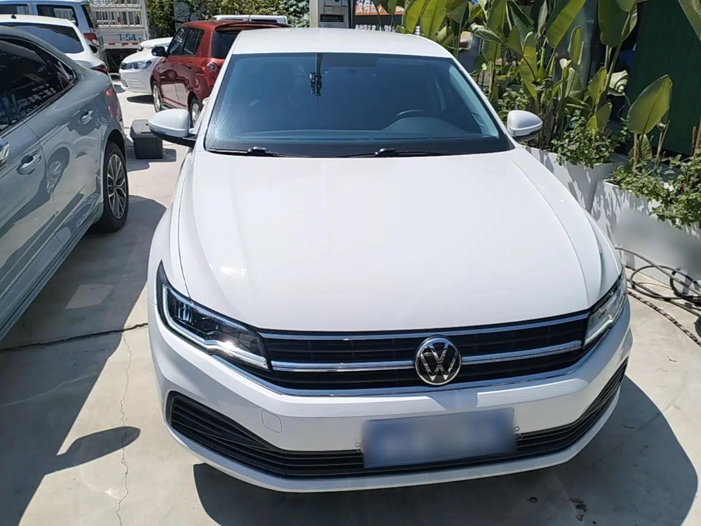 Volkswagen Bora 2021 1.5L Automatic Fashionable Smart Connectivity Version — миниатюра 2