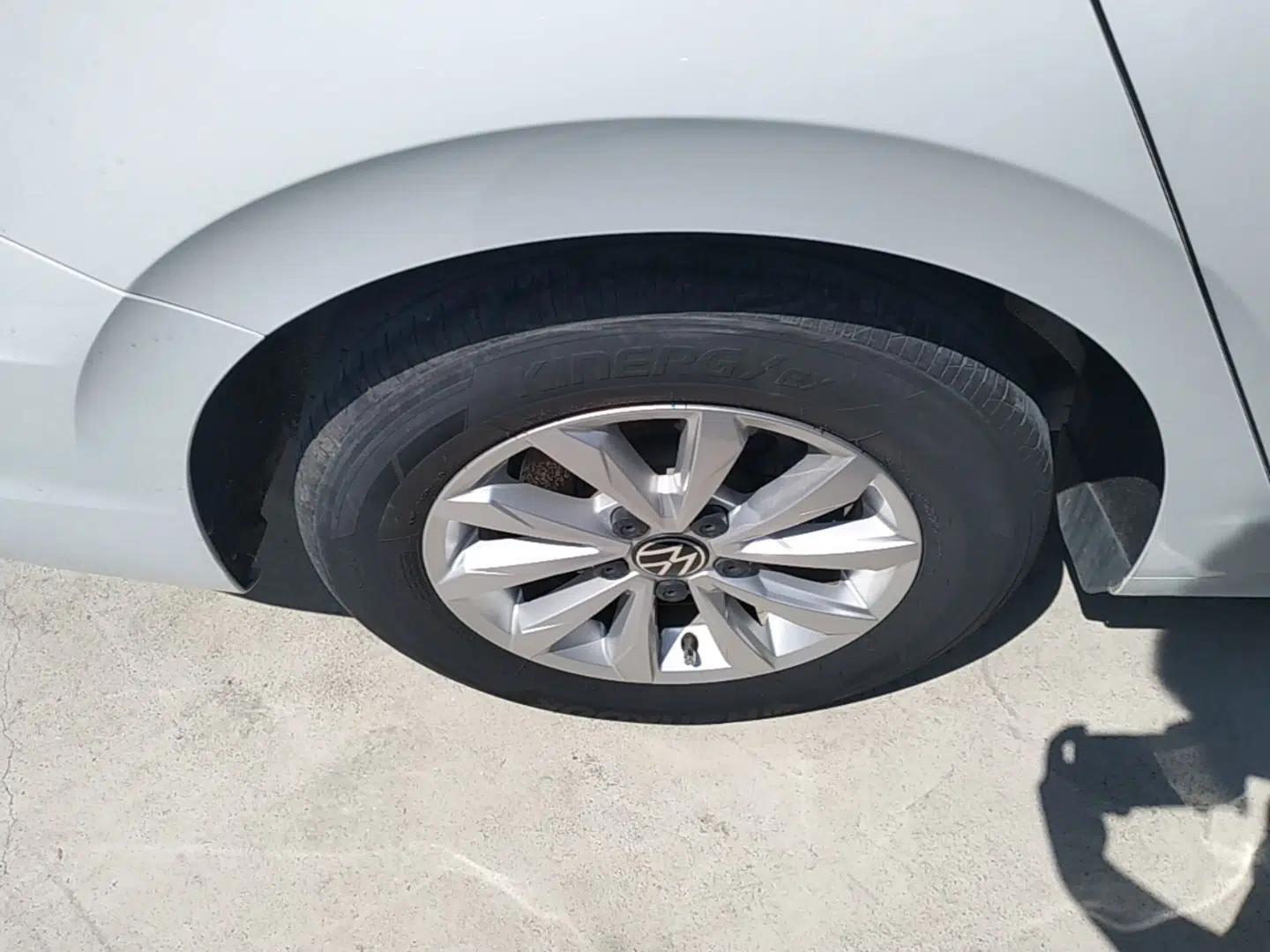 Volkswagen Bora 2021 1.5L Automatic Fashionable Smart Connectivity Version — миниатюра 11