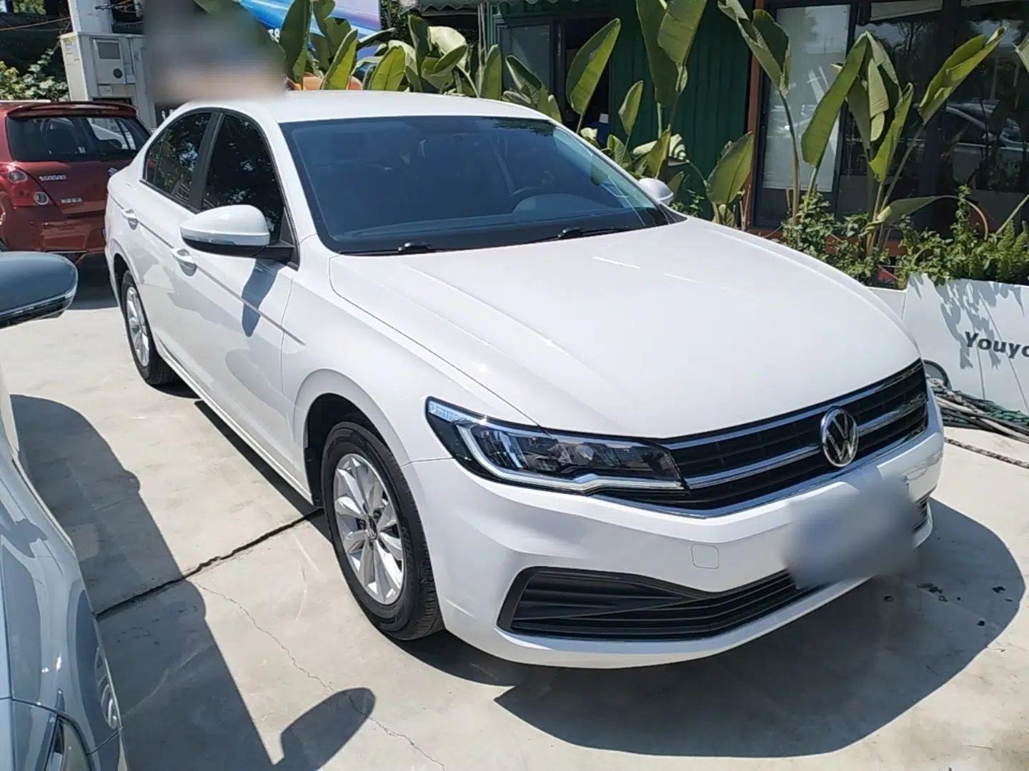 Volkswagen Bora 2021 1.5L Automatic Fashionable Smart Connectivity Version — миниатюра 3