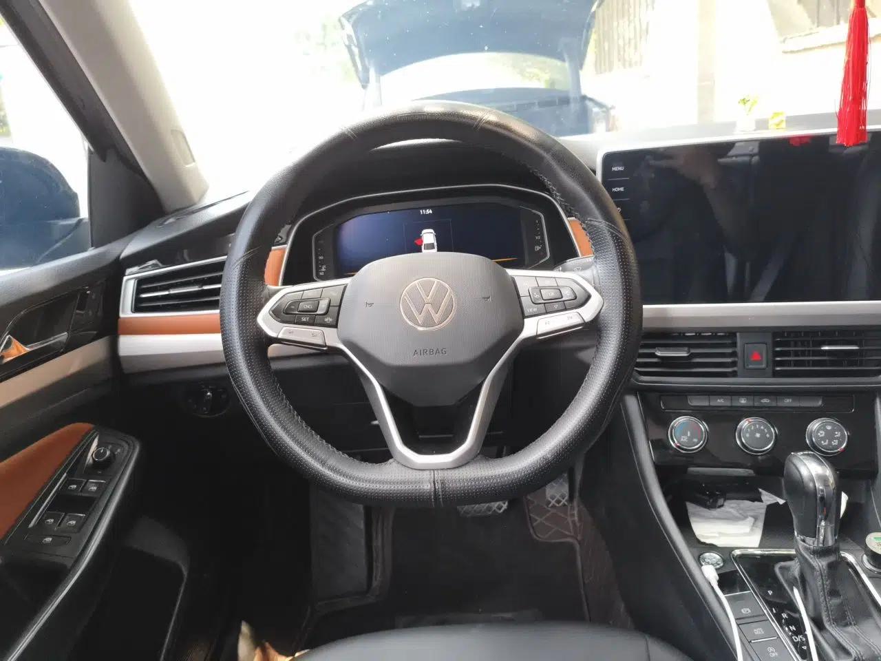 Volkswagen Bora 2023 200TSI DSG YueXing PRO Edition — миниатюра 10