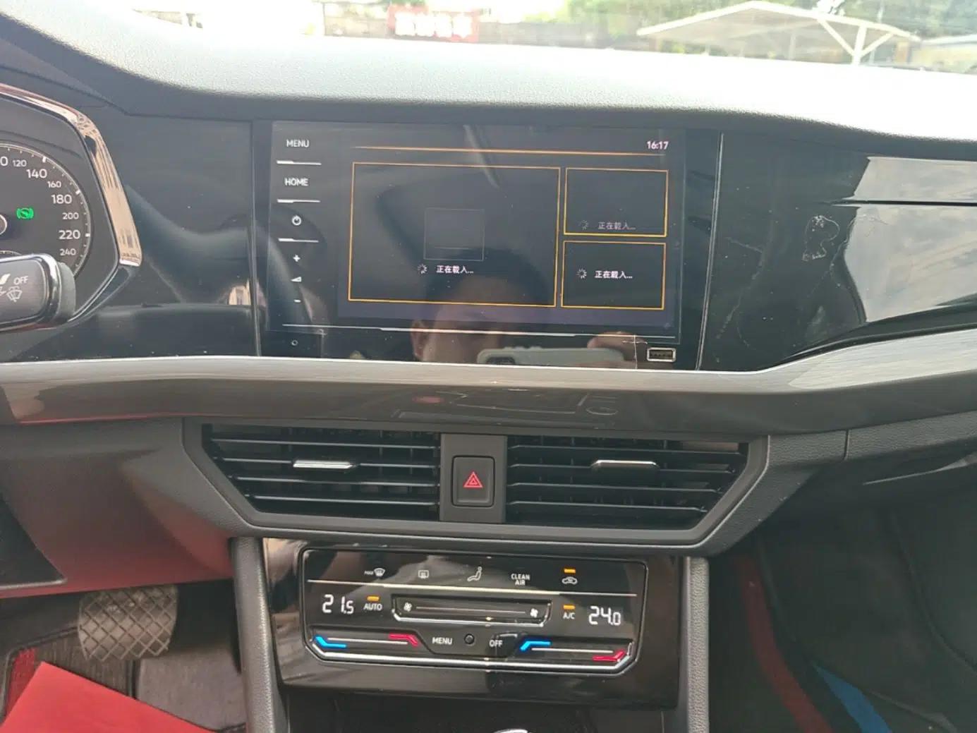 Volkswagen Bora 2021 1.5L Automatic Elite Smart Connect Edition — миниатюра 15