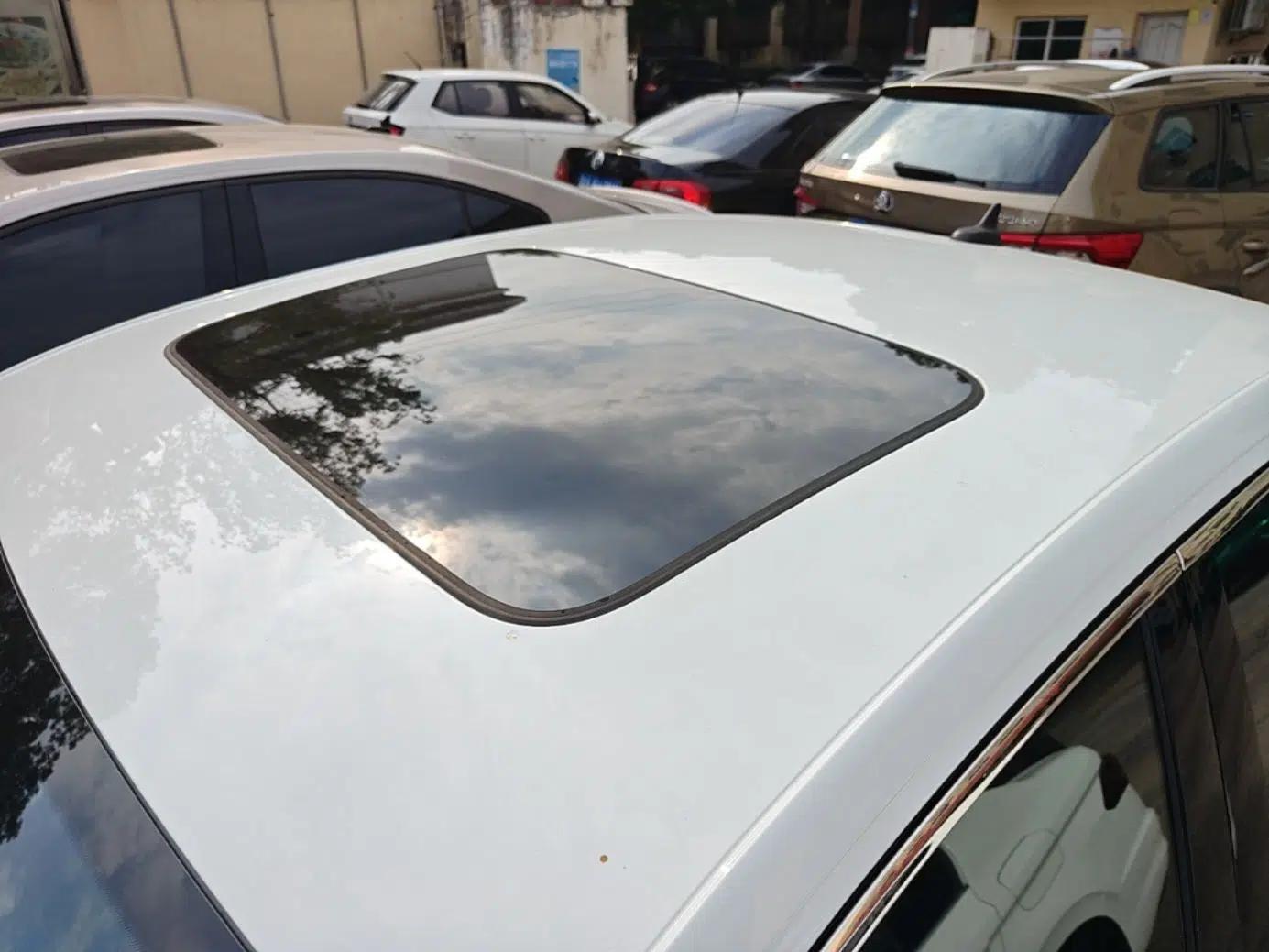 Volkswagen Bora 2021 1.5L Automatic Elite Smart Connect Edition — миниатюра 7