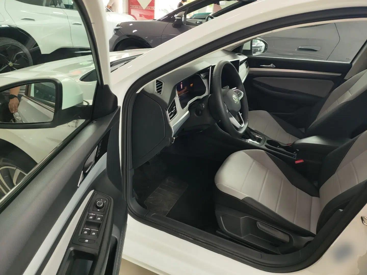 Volkswagen Bora 2023 280TSI DSG Comfort Edition — миниатюра 18