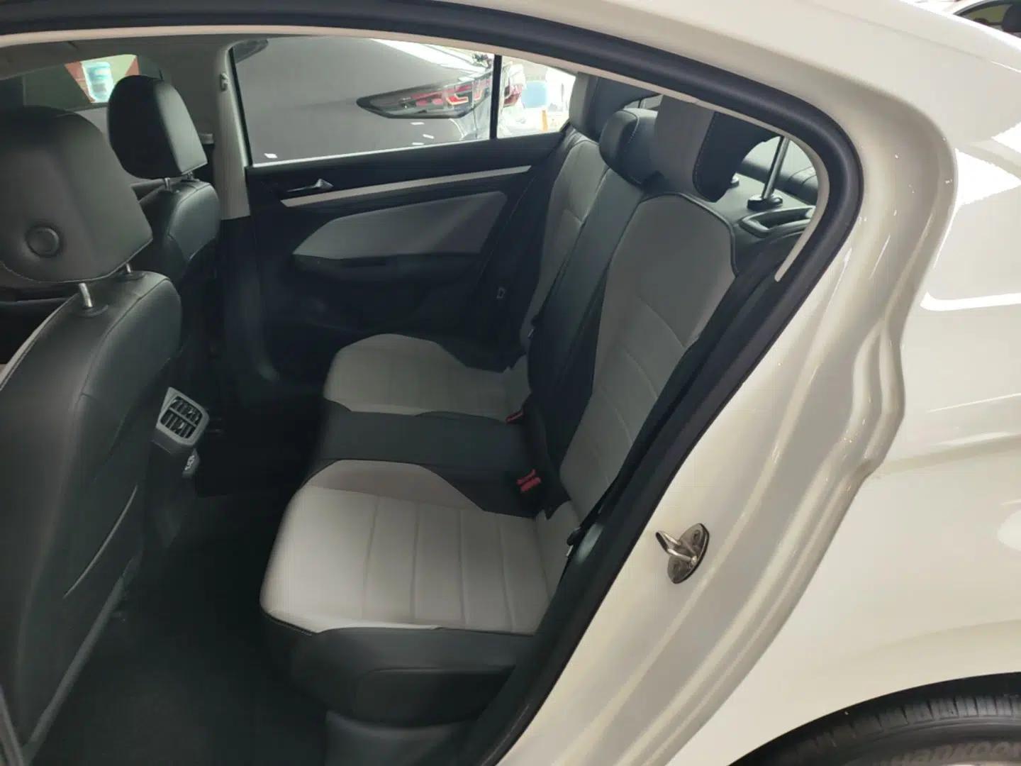 Volkswagen Bora 2023 280TSI DSG Comfort Edition — миниатюра 20