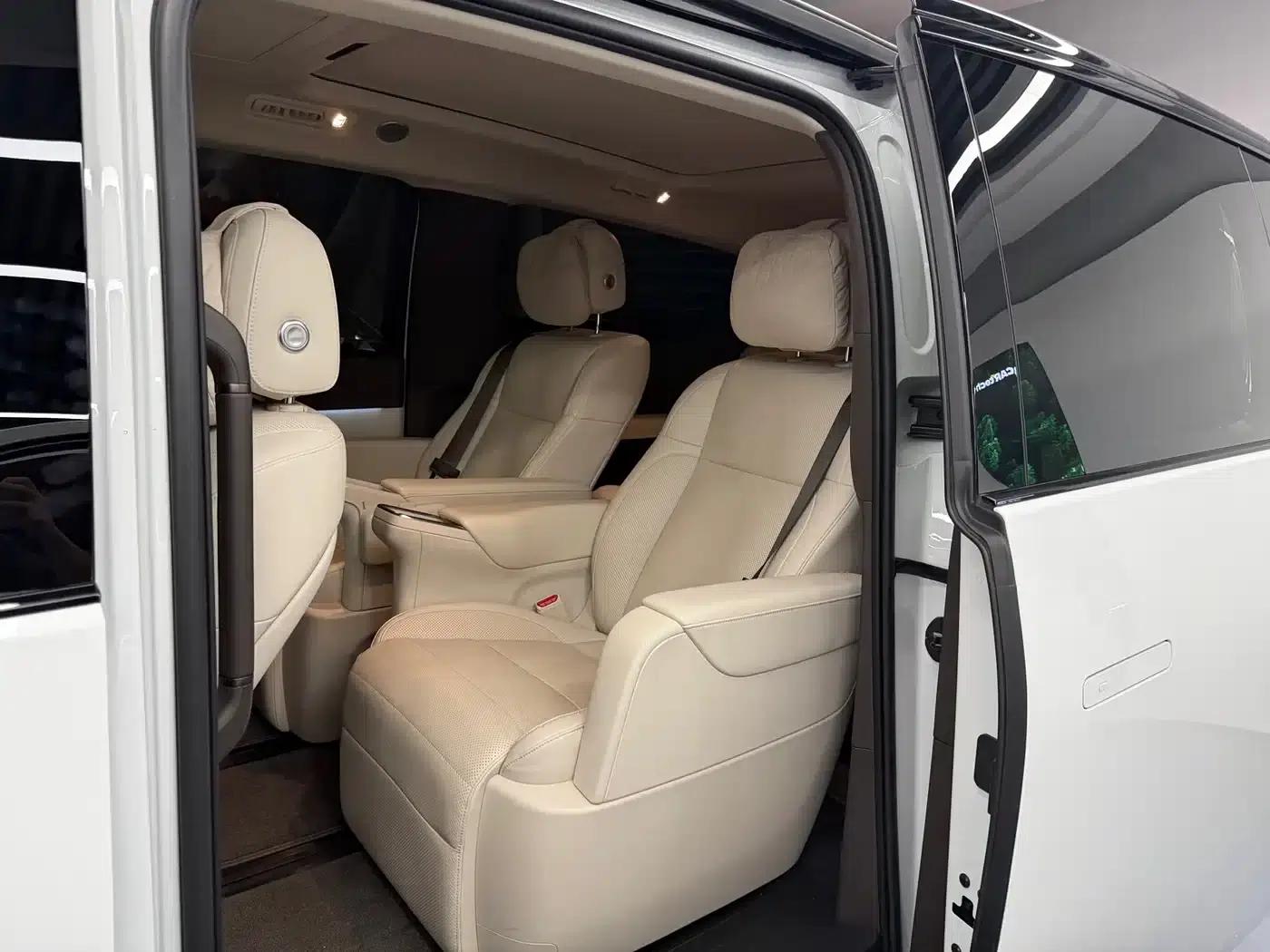 Li Auto MEGA 2024 Ultra — миниатюра 4