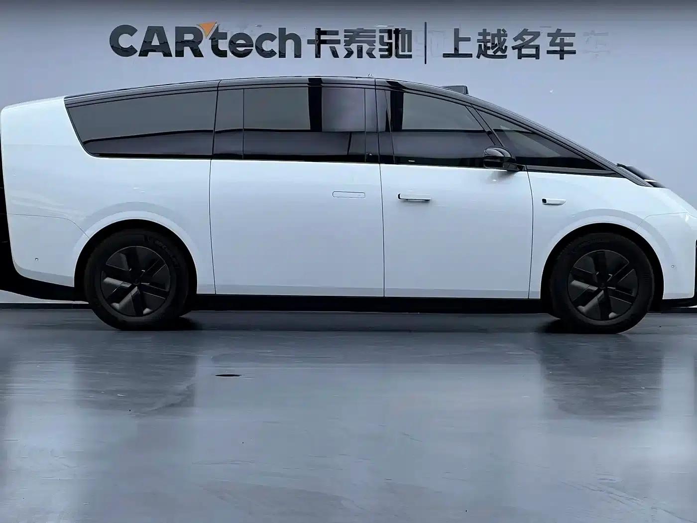 Li Auto MEGA 2024 Ultra — миниатюра 3