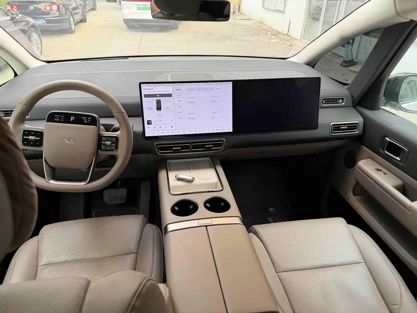 Li Auto MEGA 2025 Home Edition — миниатюра 6