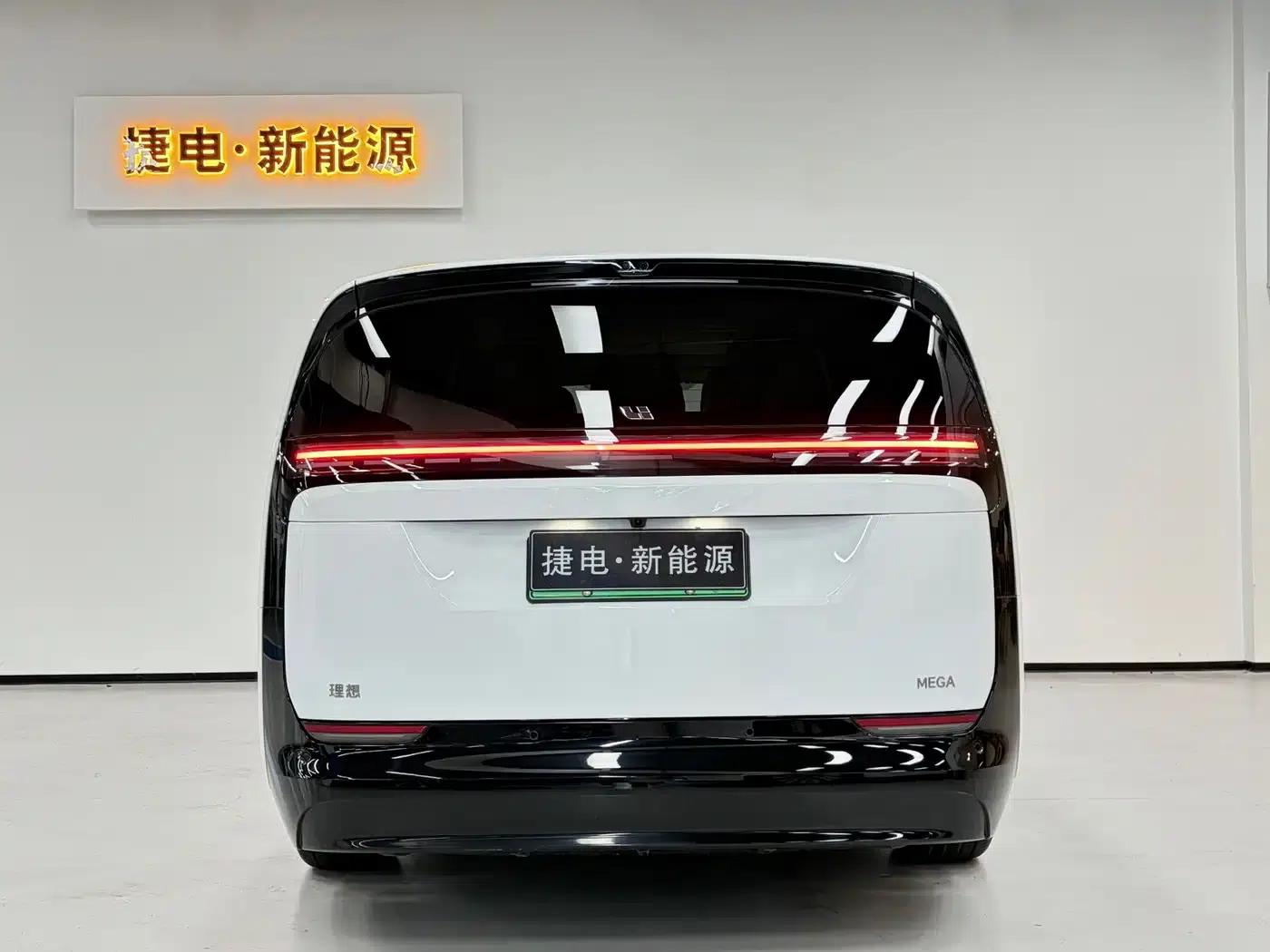 Li Auto MEGA 2025 Home Edition — миниатюра 18