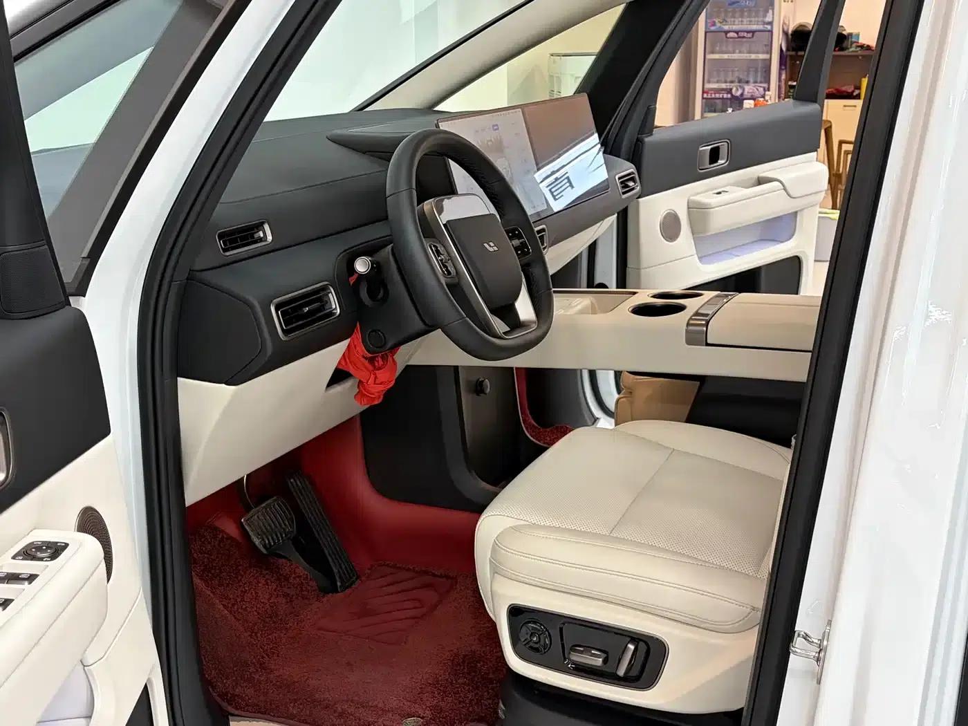 Li Auto MEGA 2025 Home Edition — миниатюра 4
