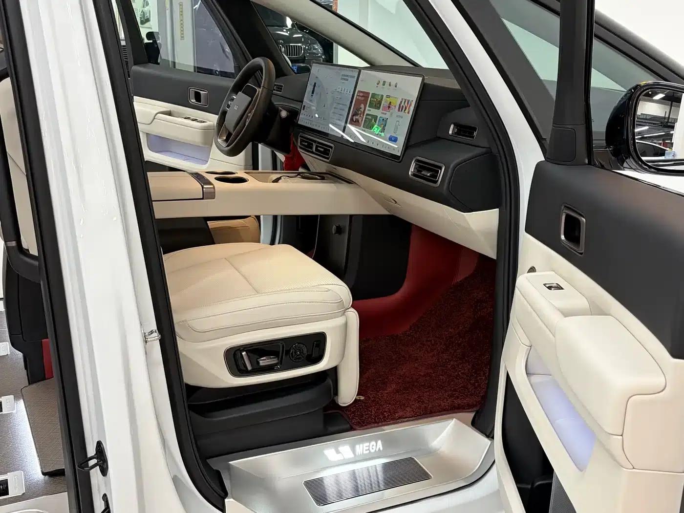 Li Auto MEGA 2025 Home Edition — миниатюра 6