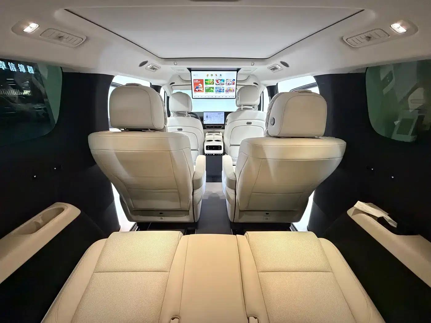 Li Auto MEGA 2025 Home Edition — миниатюра 10