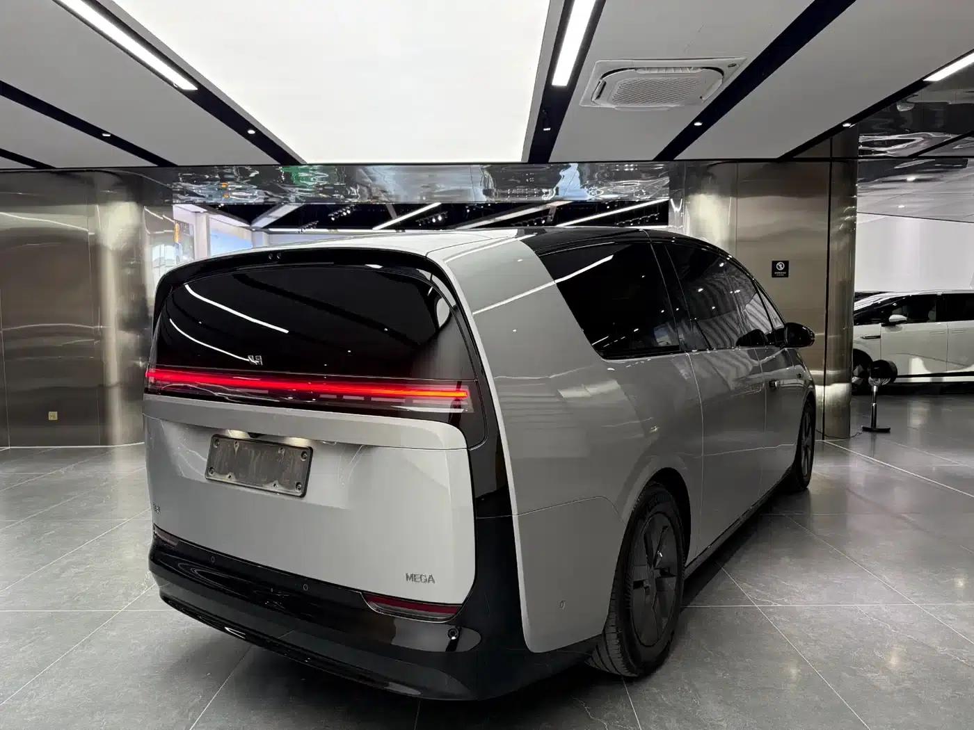 Li Auto MEGA 2024 Ultra — миниатюра 15