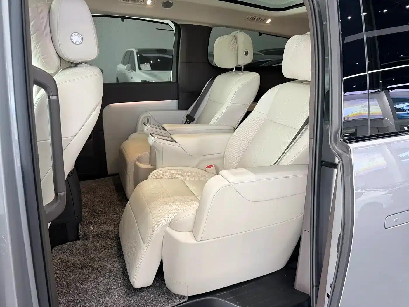 Li Auto MEGA 2024 Ultra — миниатюра 6