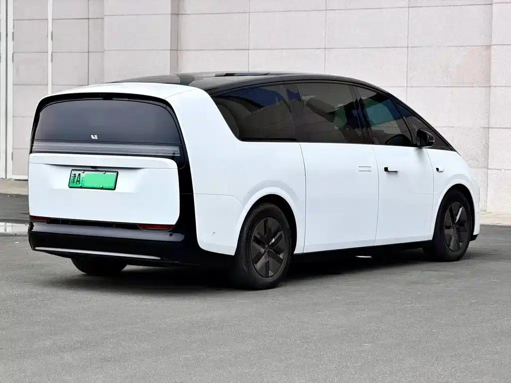 Li Auto MEGA 2025 Home Edition — миниатюра 6