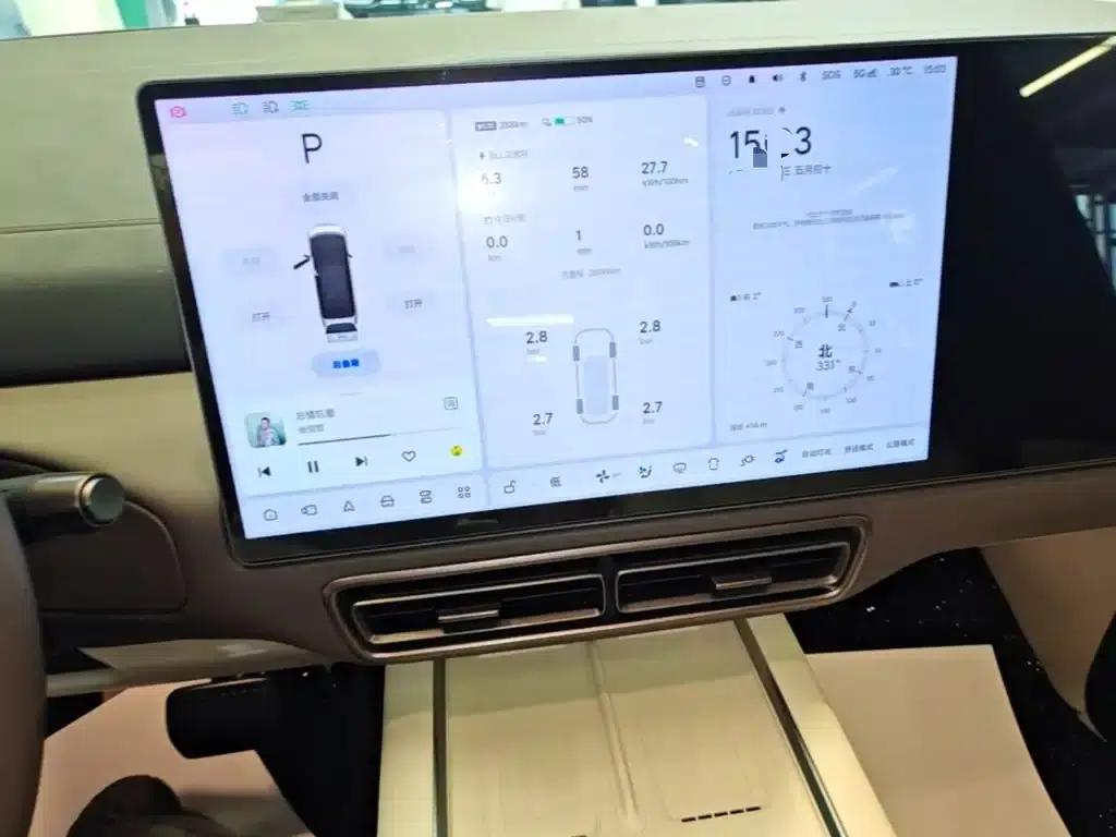 Li Auto MEGA 2024 Ultra — миниатюра 13