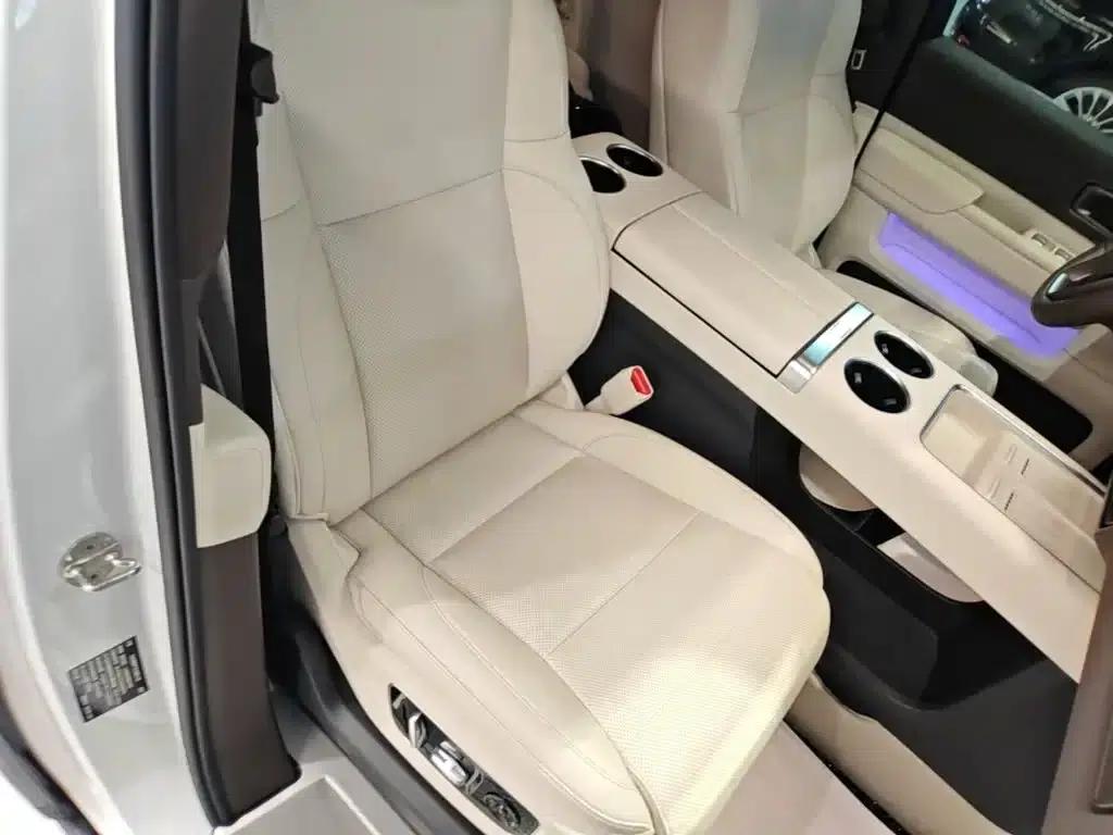 Li Auto MEGA 2024 Ultra — миниатюра 25