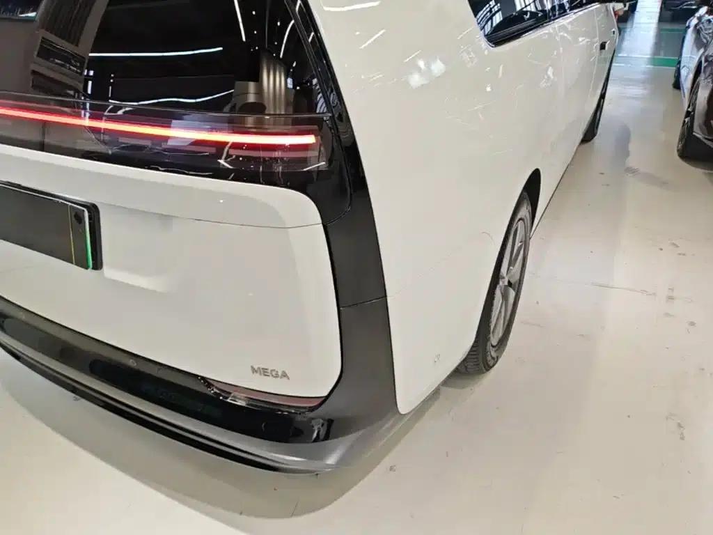 Li Auto MEGA 2024 Ultra — миниатюра 8