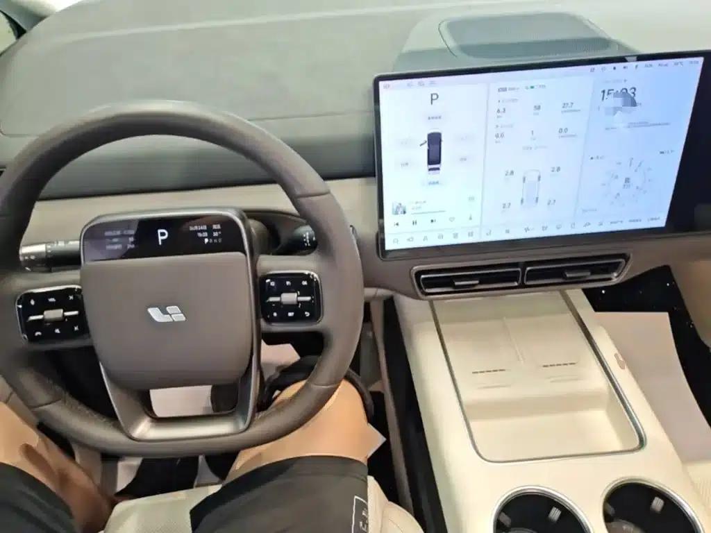 Li Auto MEGA 2024 Ultra — миниатюра 10