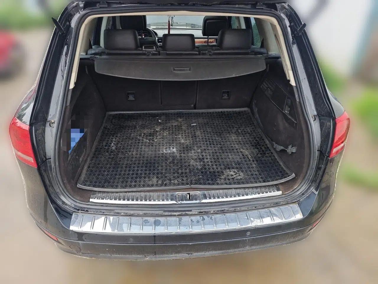 Volkswagen Touareg 2011 3.0 TSI Standard Version — миниатюра 19
